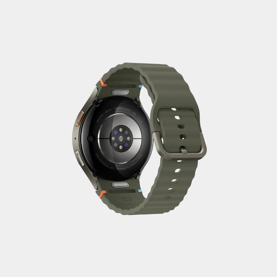 Samsung Galaxy Watch 7 in Qatar green