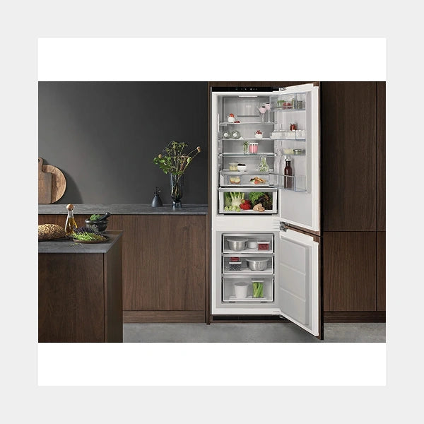 AEG Built-in Fridge/Freezer combinations | No Frost | TSC8M189DC