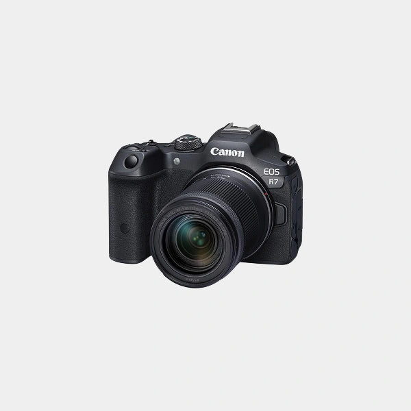 Canon EOS R7 18-150mm IS STM
